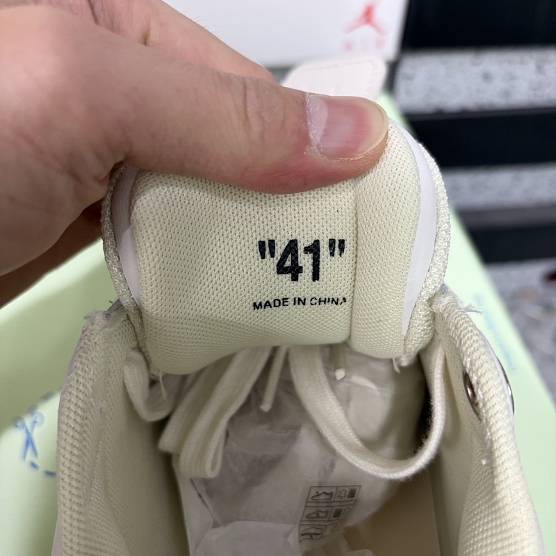 Off-white S21lea00 30110 · 2