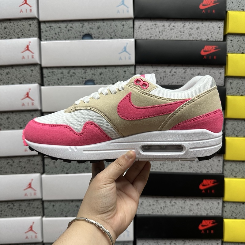 Air Max 1 8