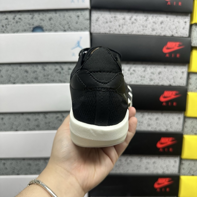 Adizero Adios 9 M 3