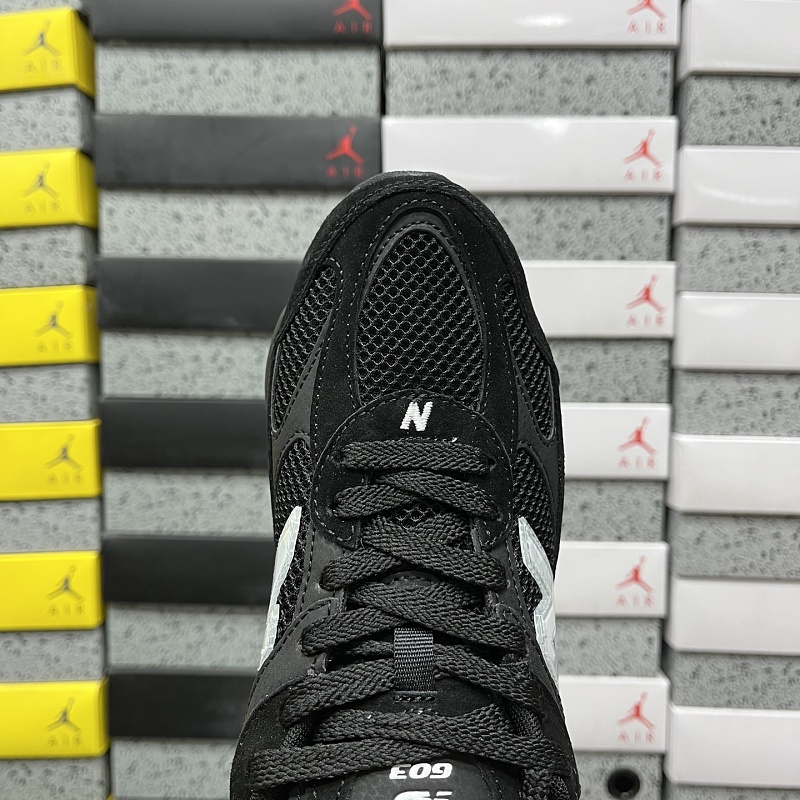 New Balance 603 Sneakers · 6