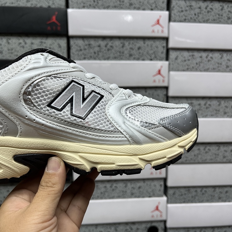 New Balance 530 Sneakers 8