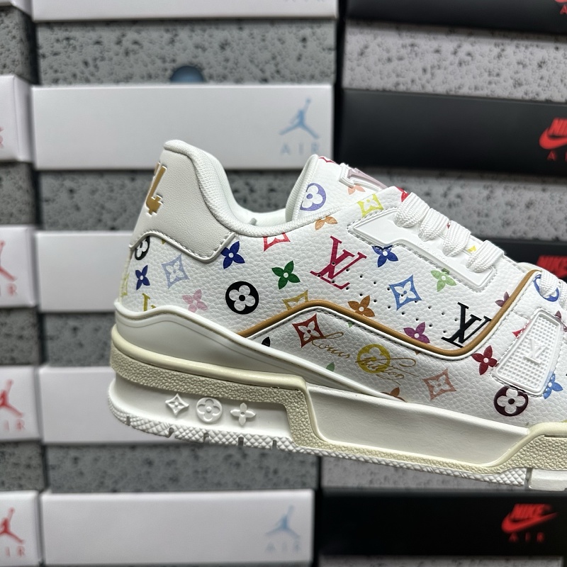 Trainer · 4