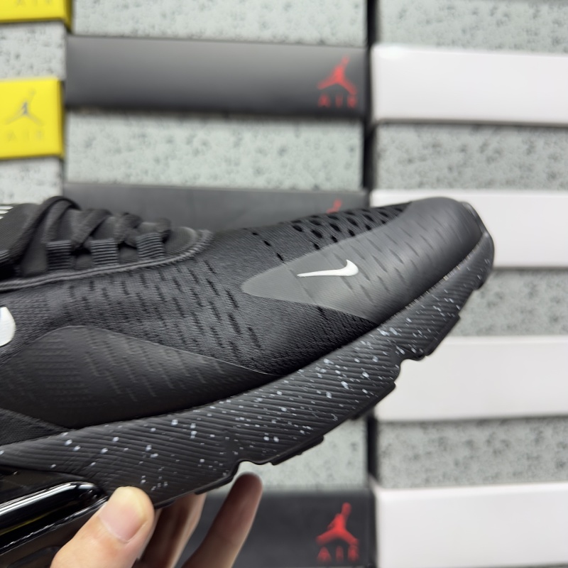 Air Max 270 7