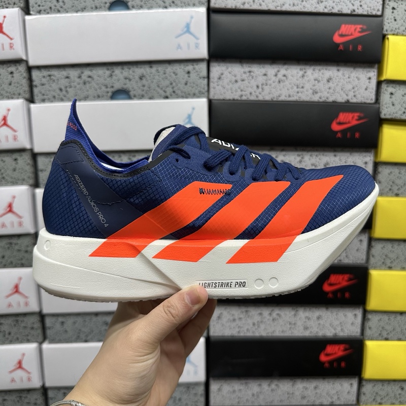 Adizero Adios 4M 9