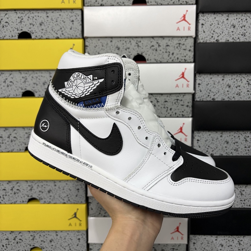 Jordan 1 Sneakers 3