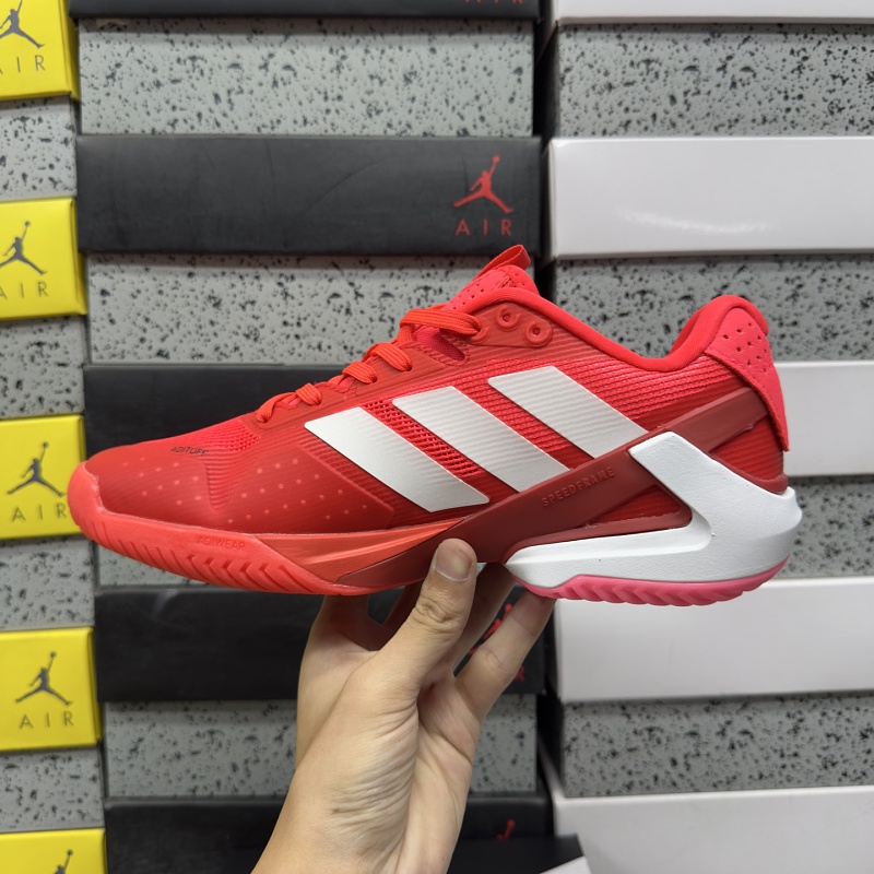 Adizero Ubersonic 5 M 3