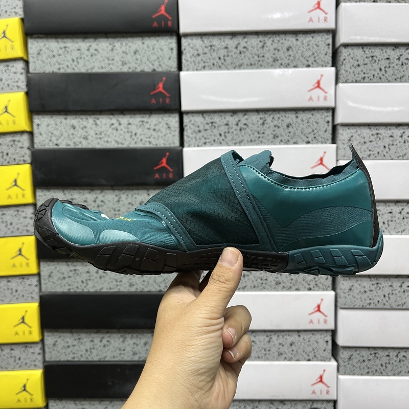 Five Fingers 25W7506 · 2