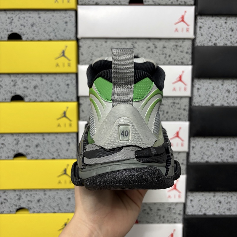 Triple S 2 1133 · 6