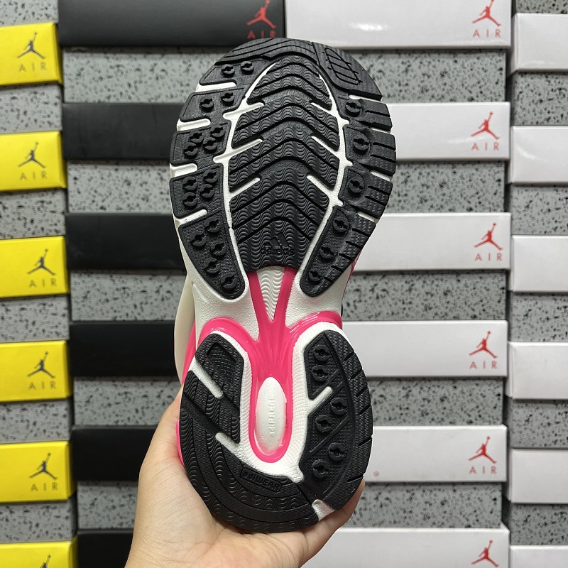 Adistar Jellyfish · 4