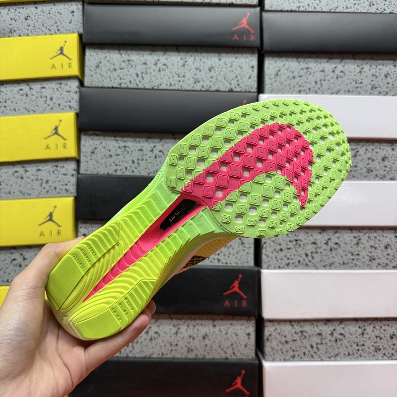Zoom Xvaporfly Next% 3 · 3