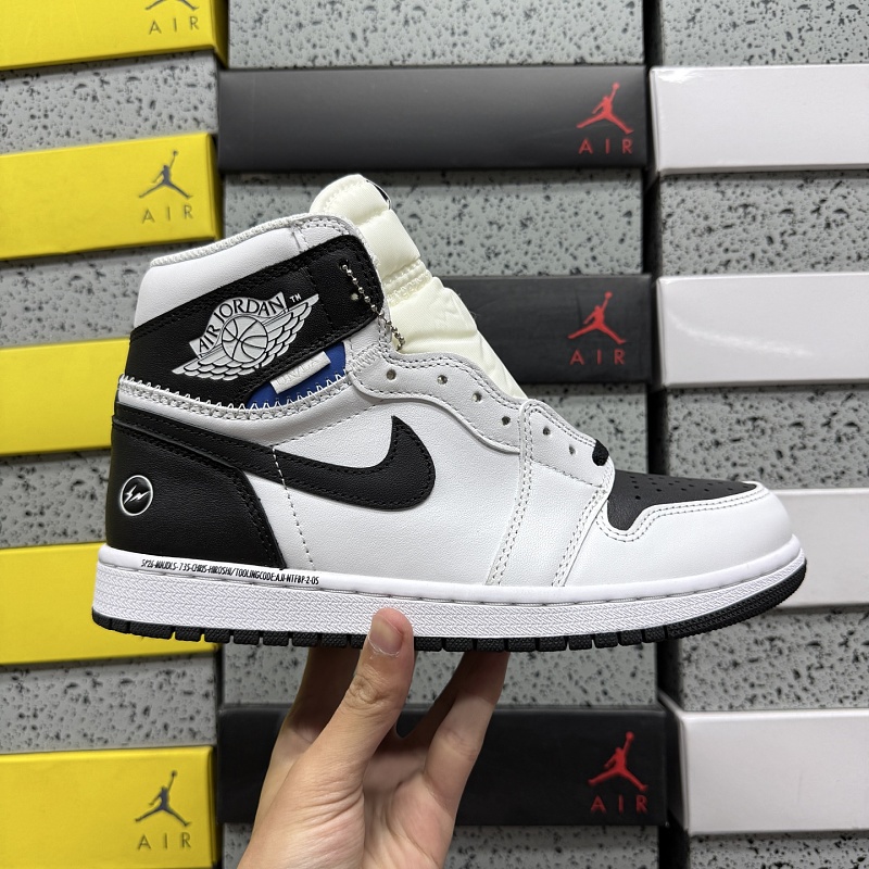 Jordan 1 Sneakers 9