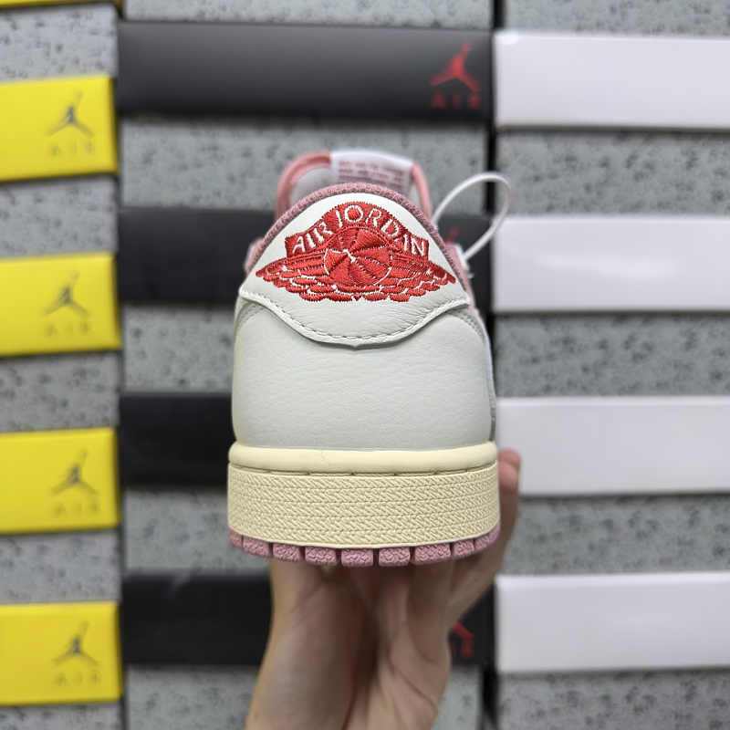Jordan 1 Sneakers 3