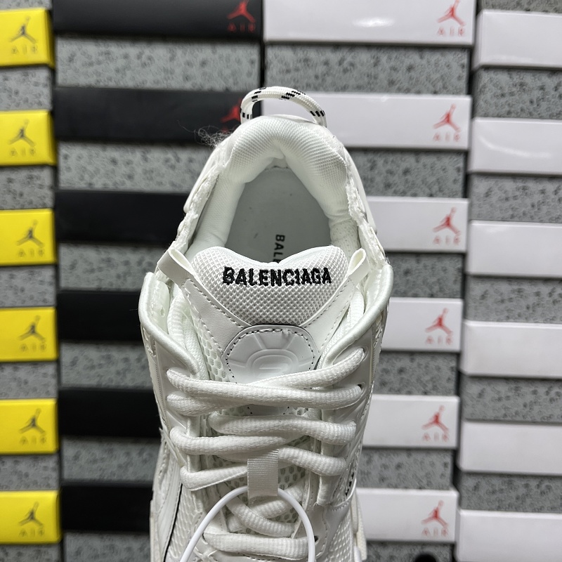 Runner7.5 0120 · 3