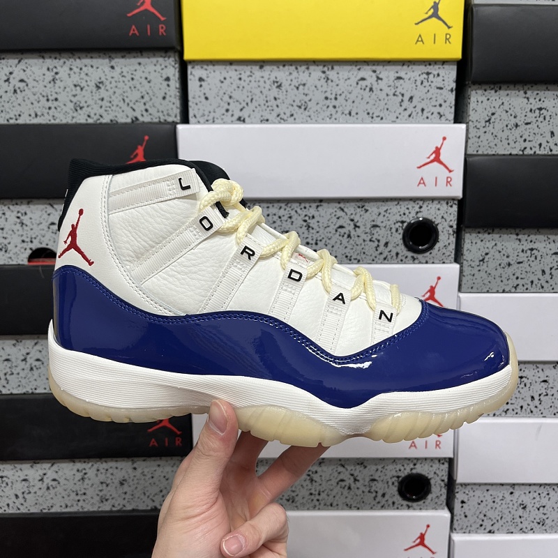 Jordan 11 Sneakers 10