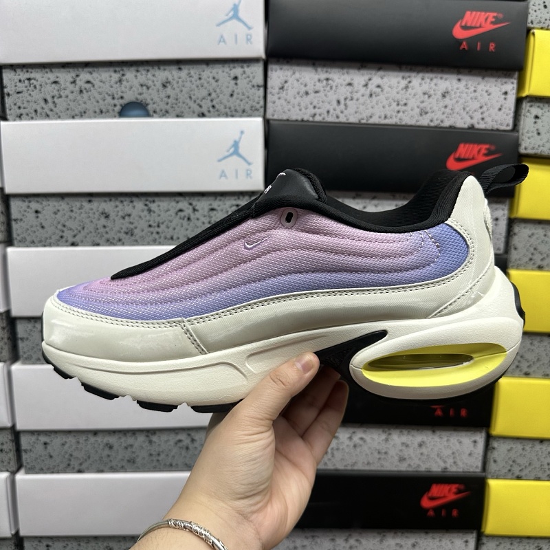 Nike Air Max Portal 8