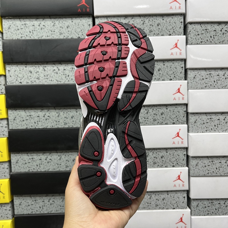 Omni9 · 4