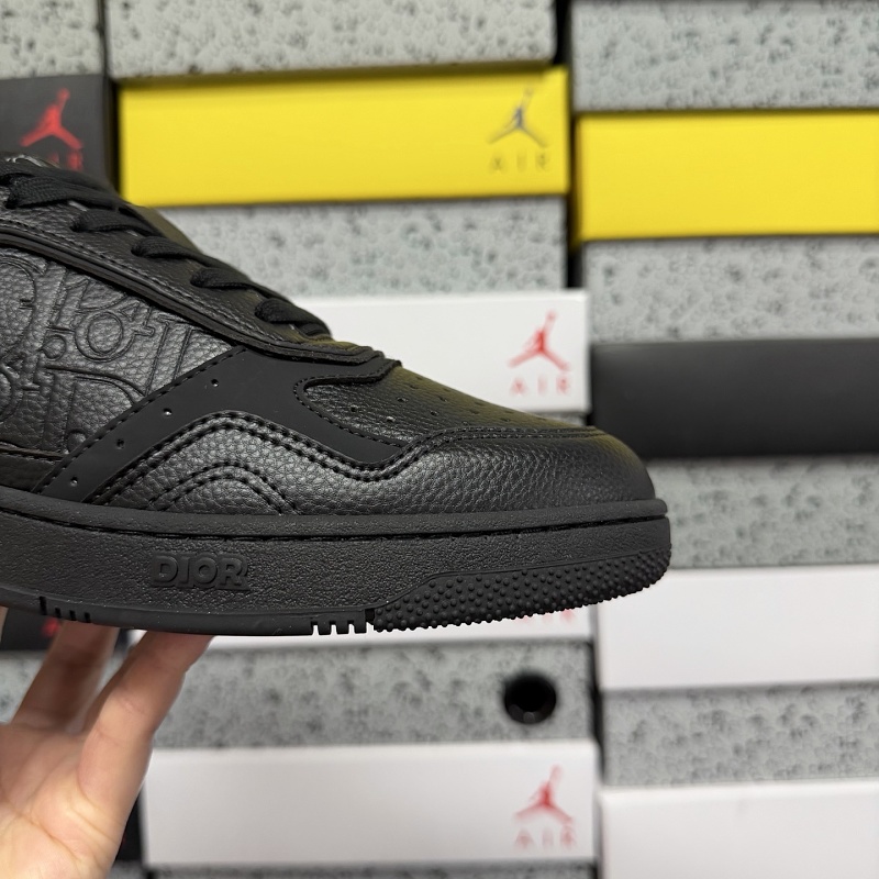 Dior B28 Sneakers 4