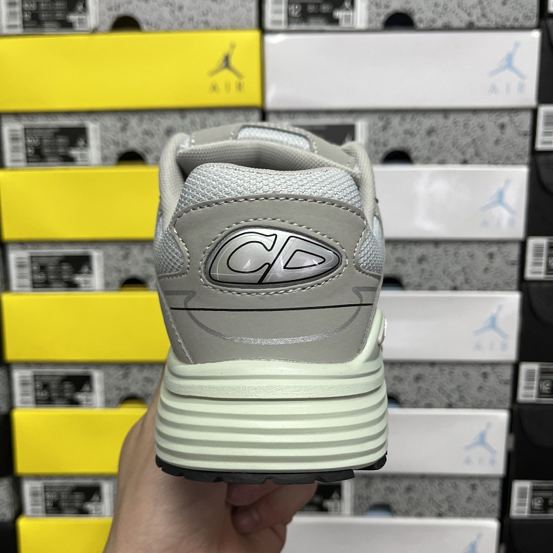 Dior B30 Sneakers · Grey White