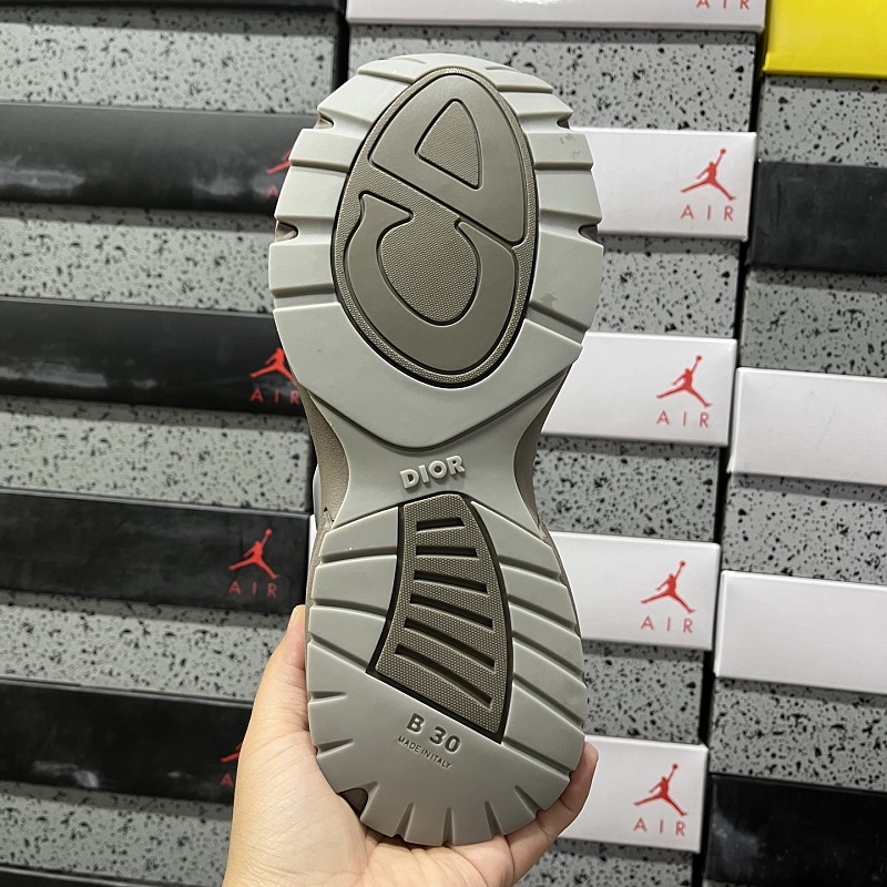 Dior B30 Sneakers · Orange 2