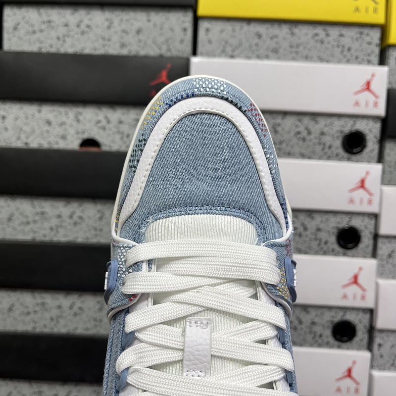 Trainer · 5