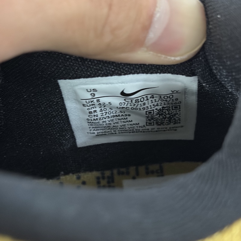 Jordan KB6 Sneakers