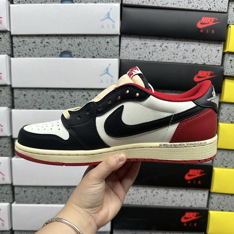Jordan 1 Sneakers 9