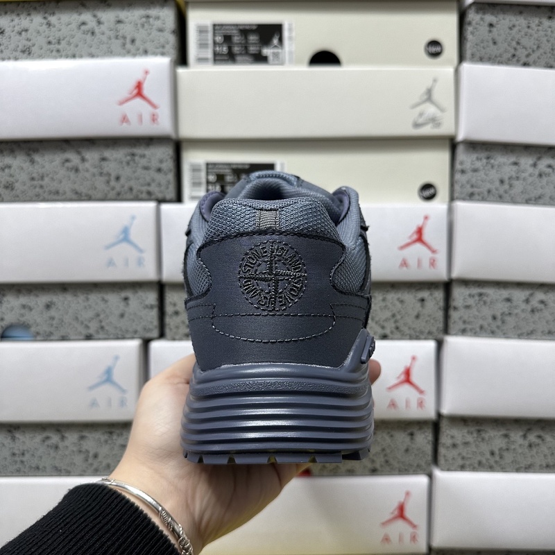 Dior B30 Sneakers · Dark Blue 4