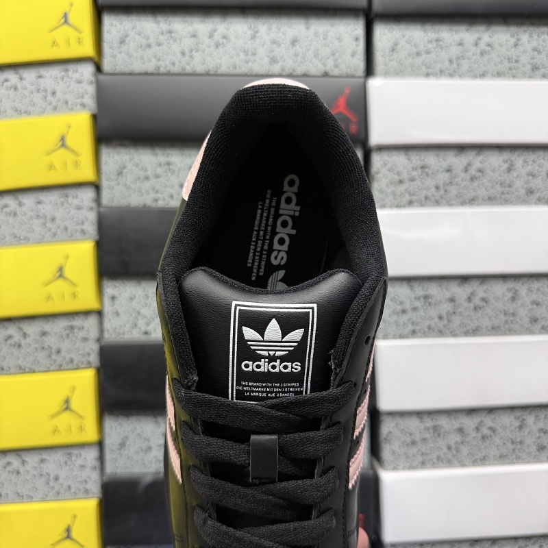 Superstar 4