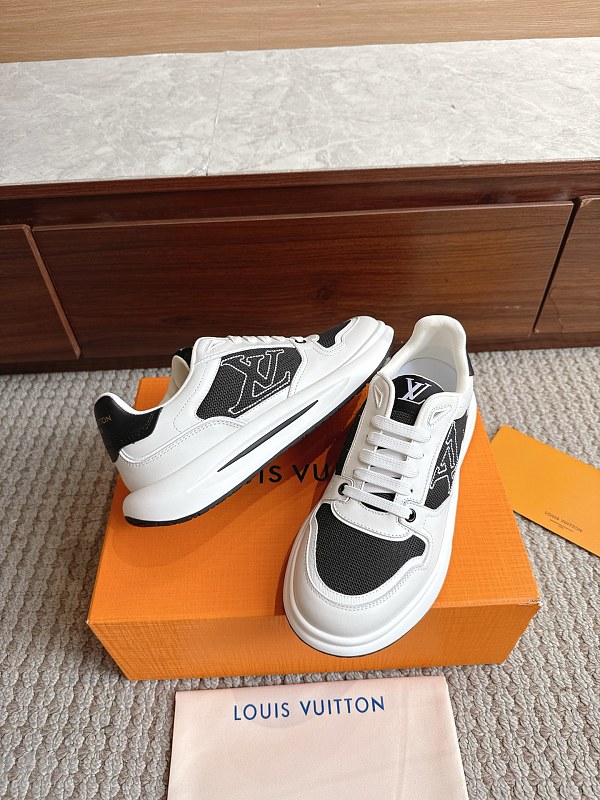 Trainer 48 · 4