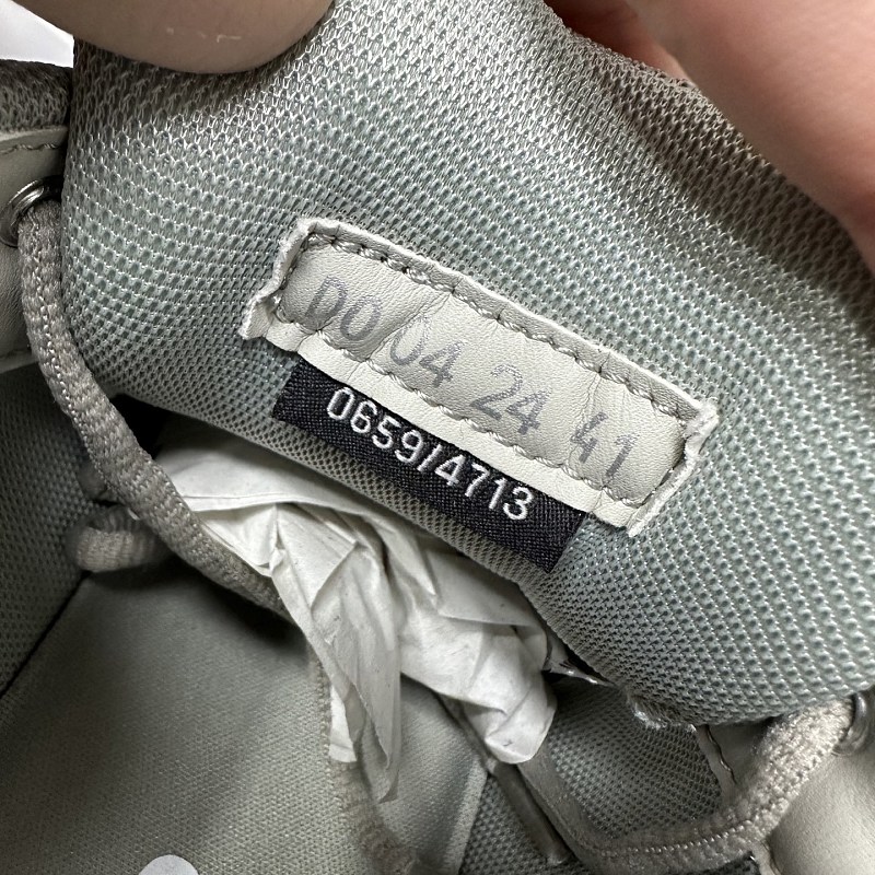 Dior B30 Sneakers · Gray 4