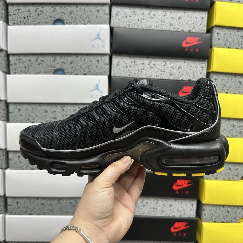 Air Max Plus TN 8