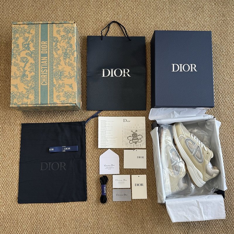 Dior B30 Sneakers · Raw Apricot