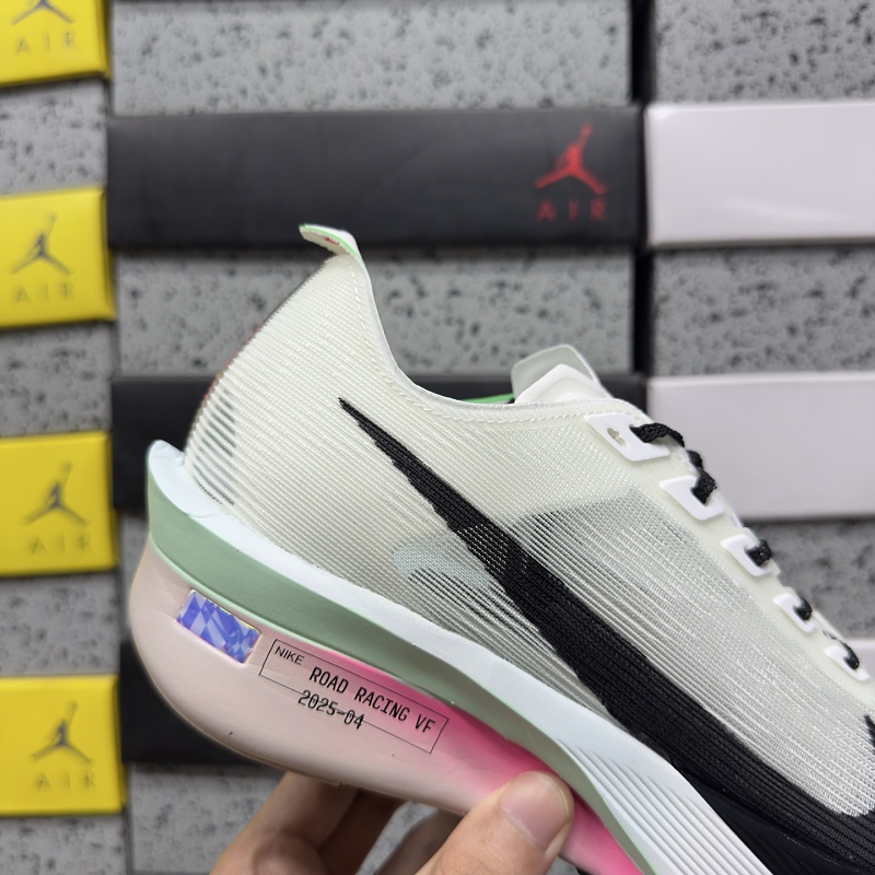 Air Zoom Xvaporfly Next% 4/ 6