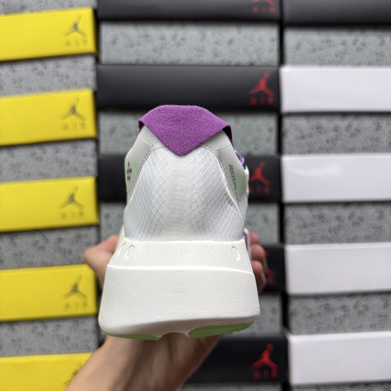 Adizero Adios 4M 2