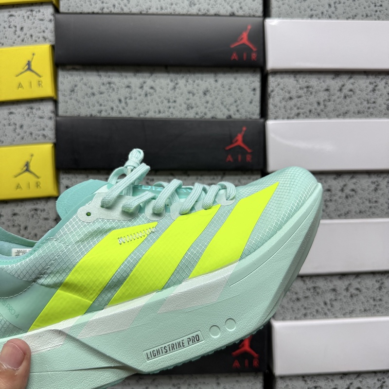 Adizero Adios 4M 7