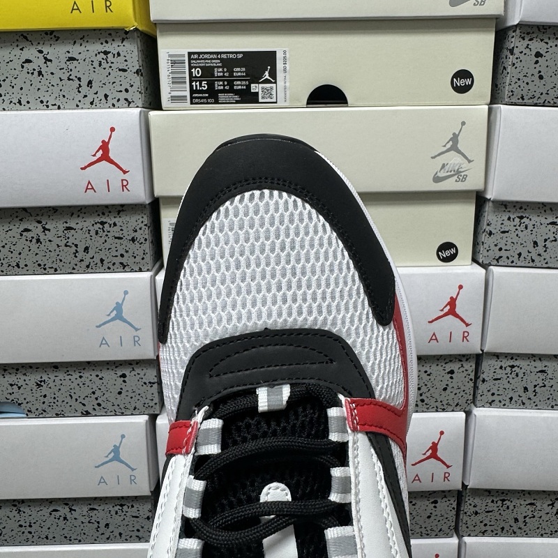 Dior B22 Sneakers 8