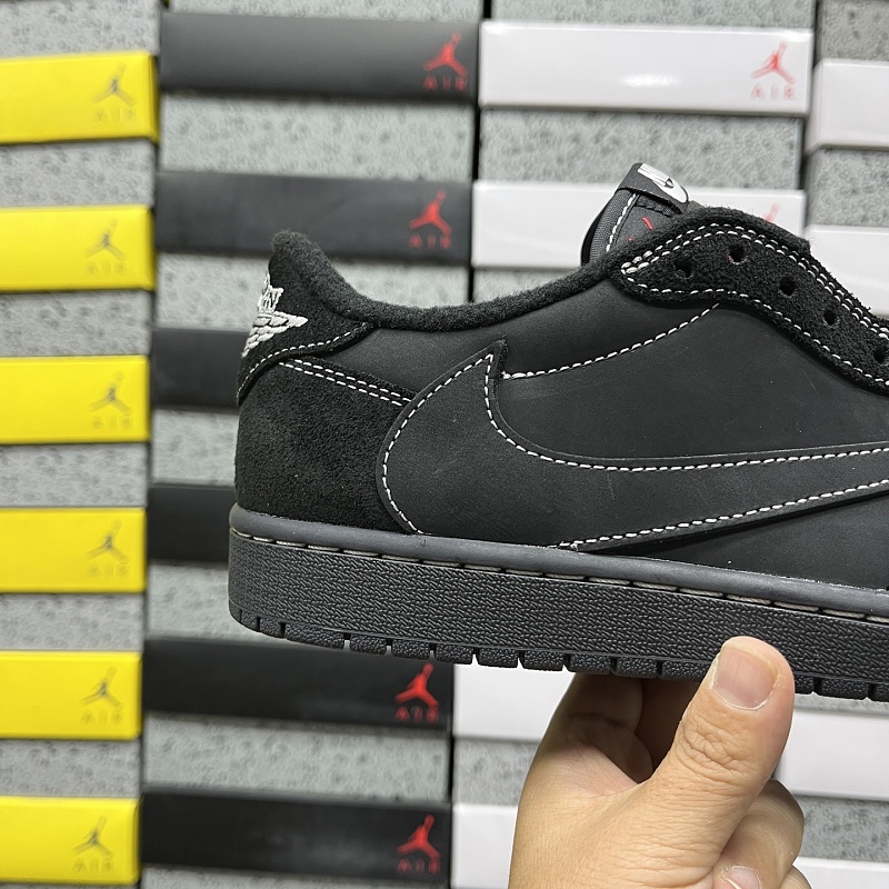 Jordan 1 Sneakers 7