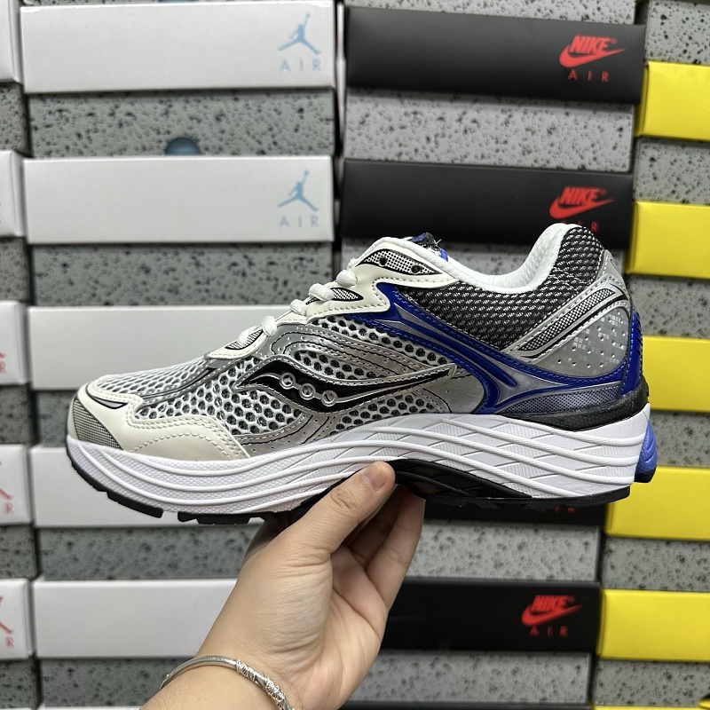 Omni9 · 3