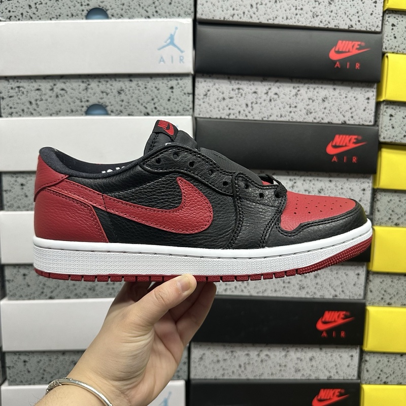Jordan 1 Sneakers 9