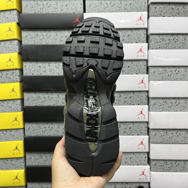 Kz2. Air Max 95 4