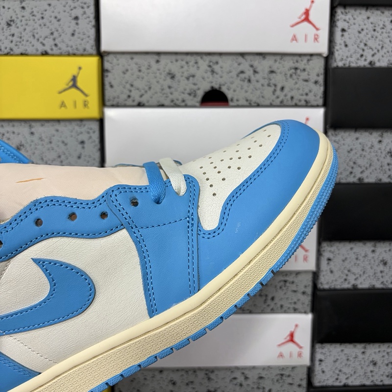 Jordan 1 Sneakers 9