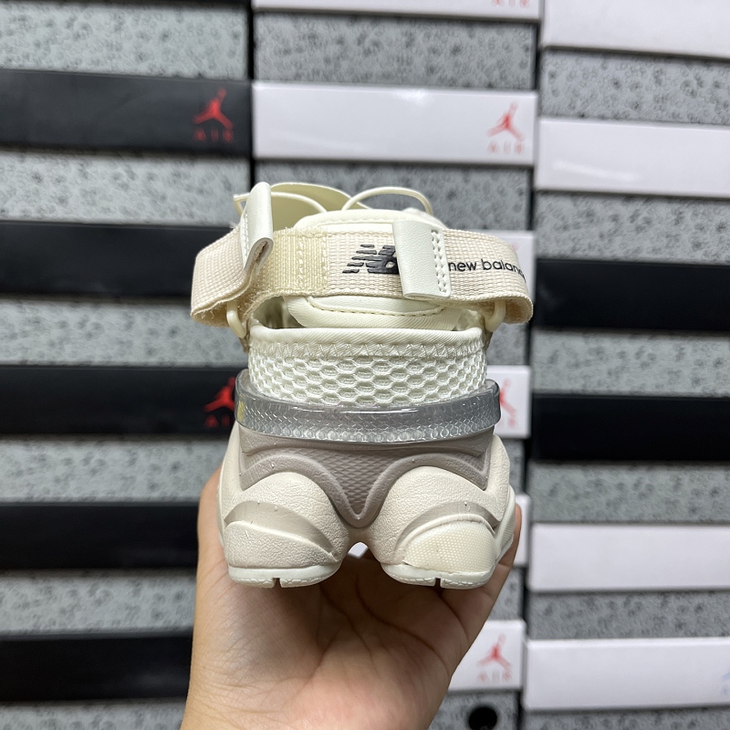New Balance 9060 Sneakers · 3
