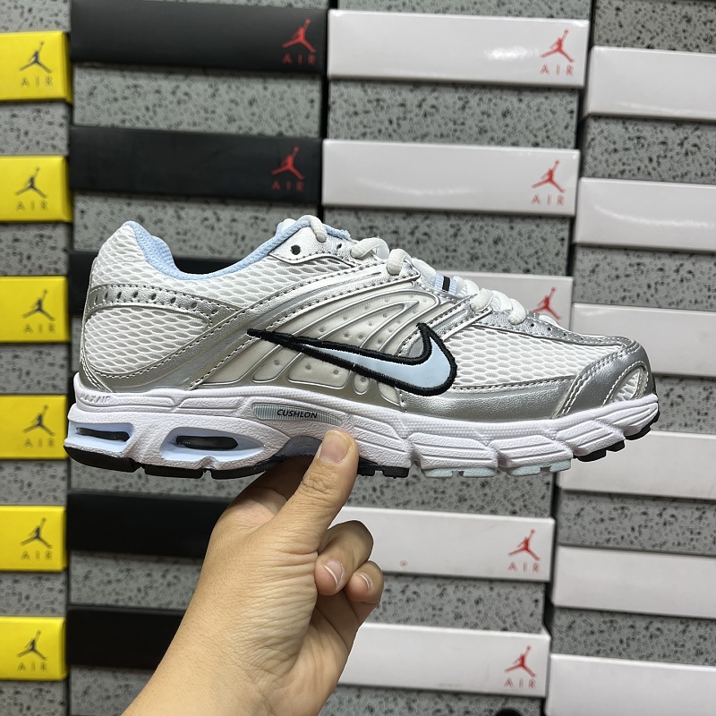 Air Max Moto 2K 10