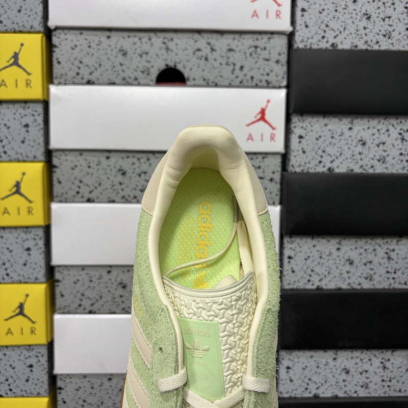 Gazelle Indoor 5