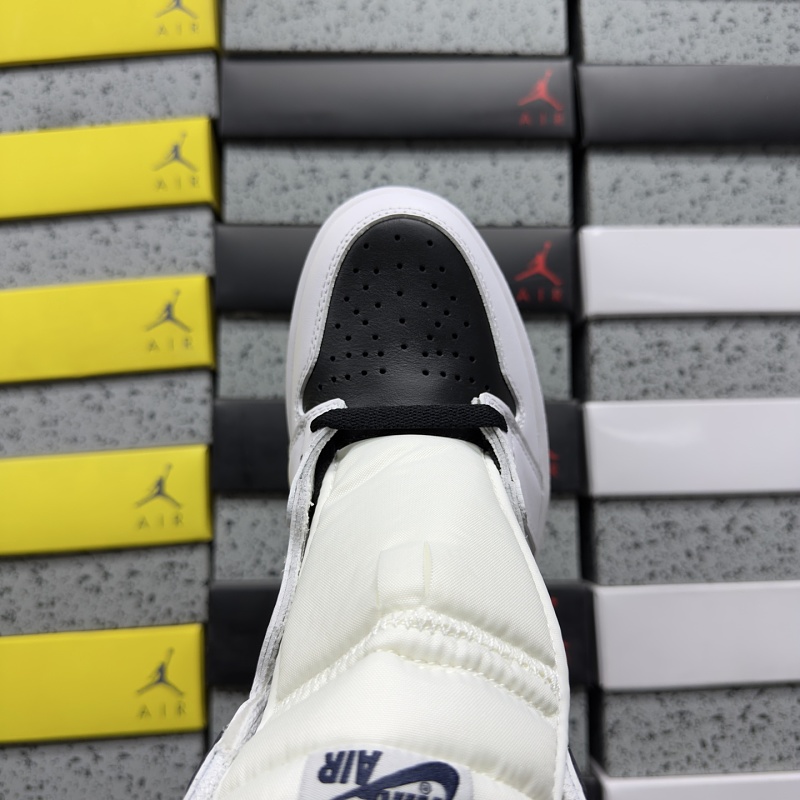 Jordan 1 Sneakers 5