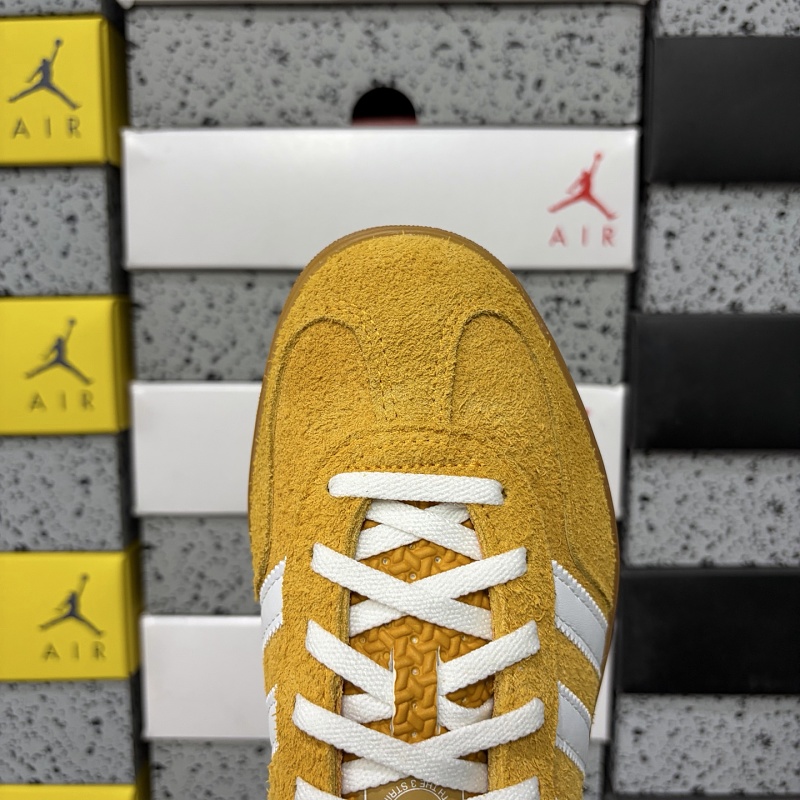 Gazelle Indoor 8