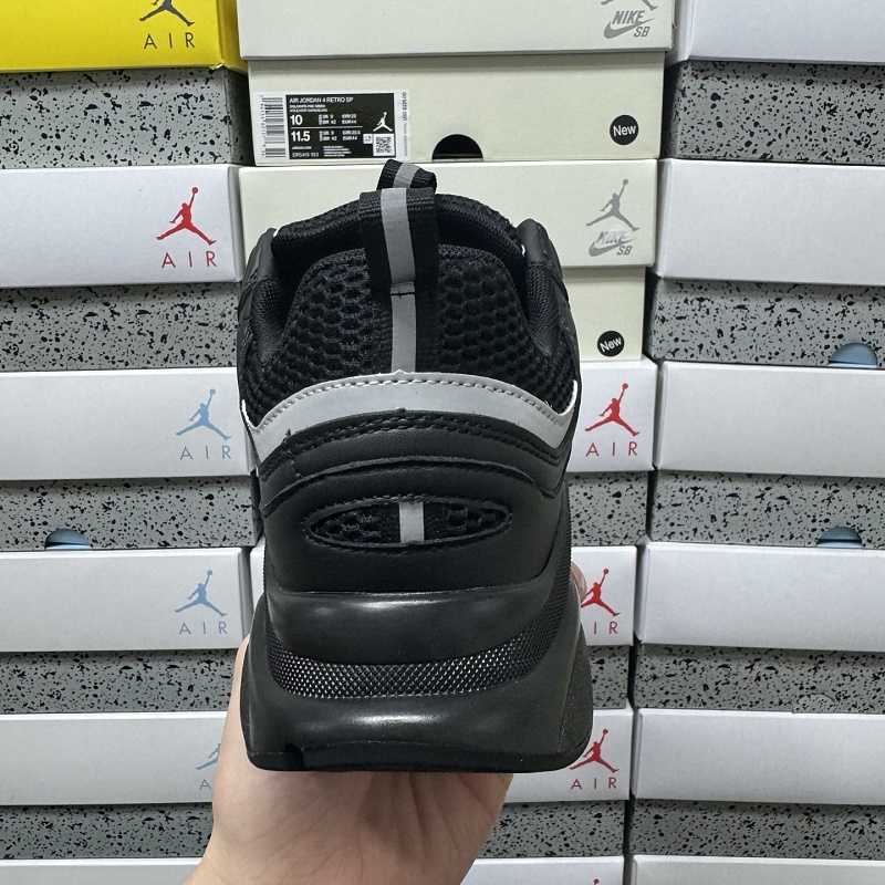 Dior B22 Sneakers