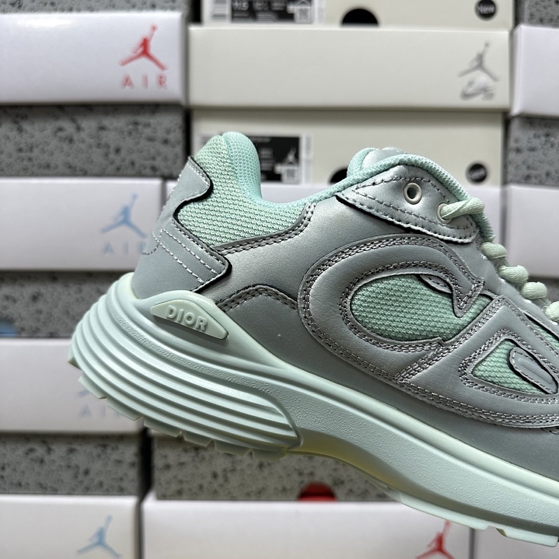 Dior B30 Sneakers · Gray Green 4