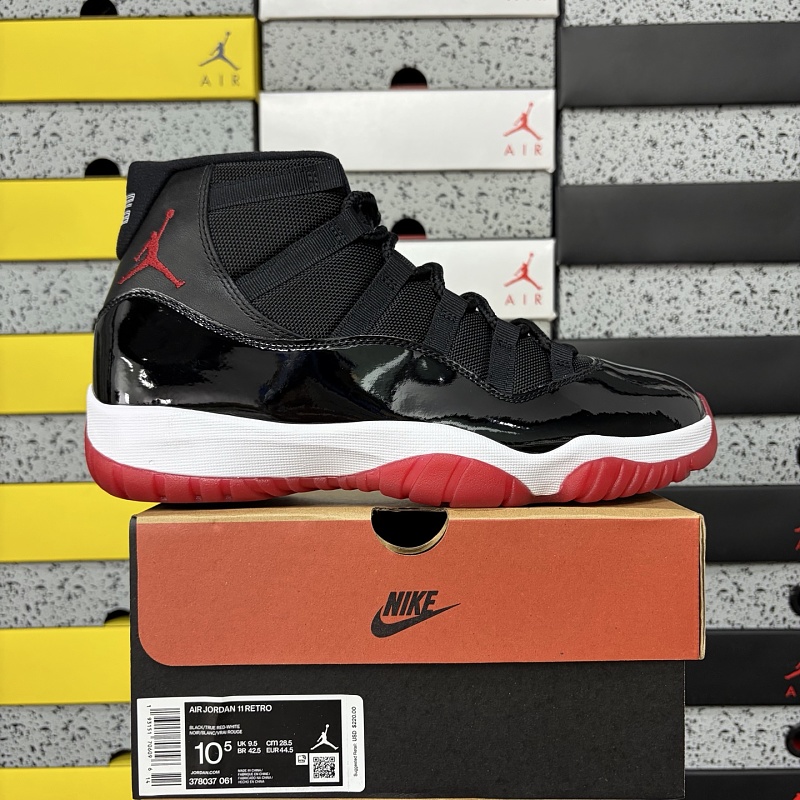 Jordan 11 Sneakers