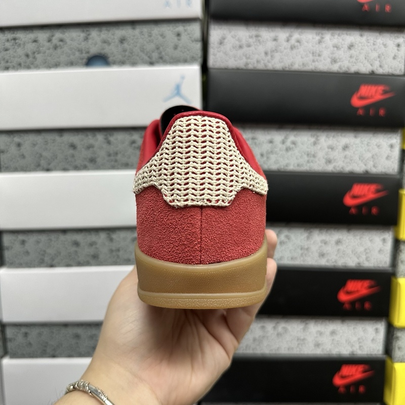 Gazelle Indoor 3